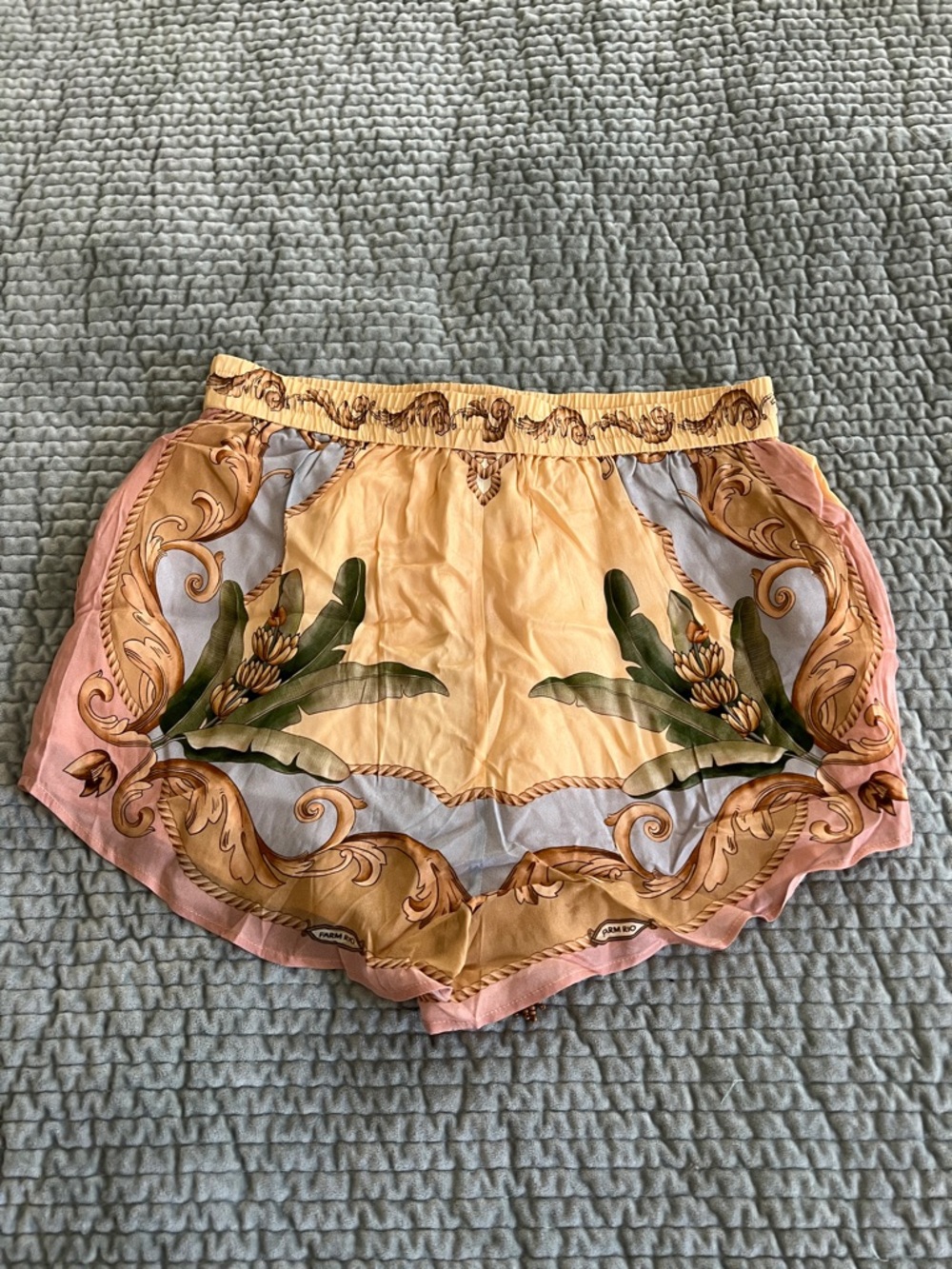 FARM Rio Banana Royalty Pattern Shorts - Picture 4 of 8